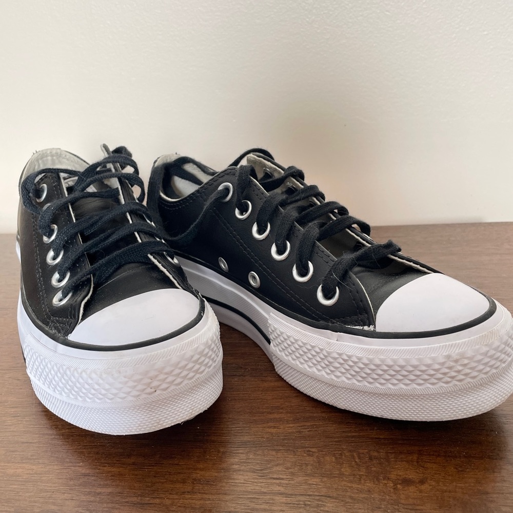 Chuck Taylor All Star Lift Platform Leather W 5.5